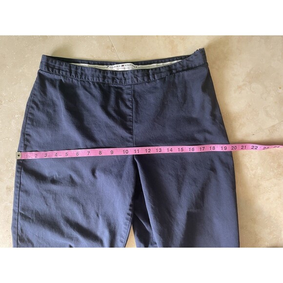 🌸 Tommy Hilfiger Navy Capris with Floral Hem Detail – Approx. Size 6 - Picture 5 of 11